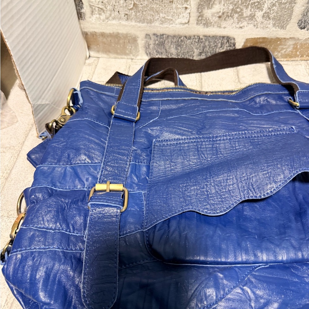Great American leather company blue large with crossbody strap - Picture 9 of 10